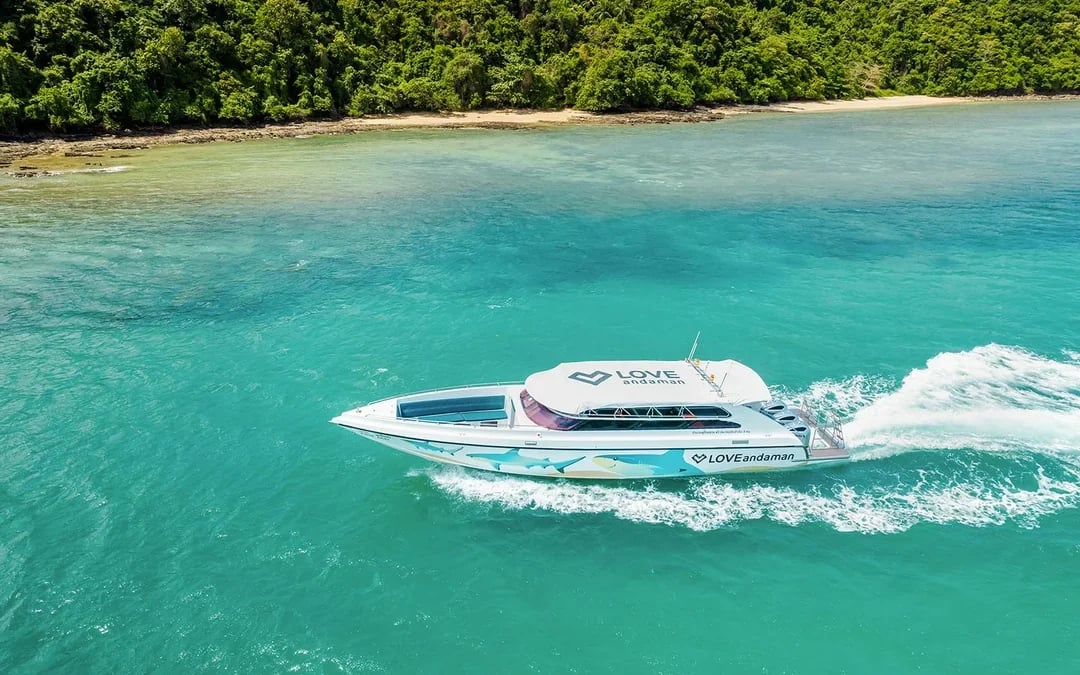 From Khao Lak: Surin Islands Speedboat Tour with Breakfast, Lunch & Transfers
Image 1