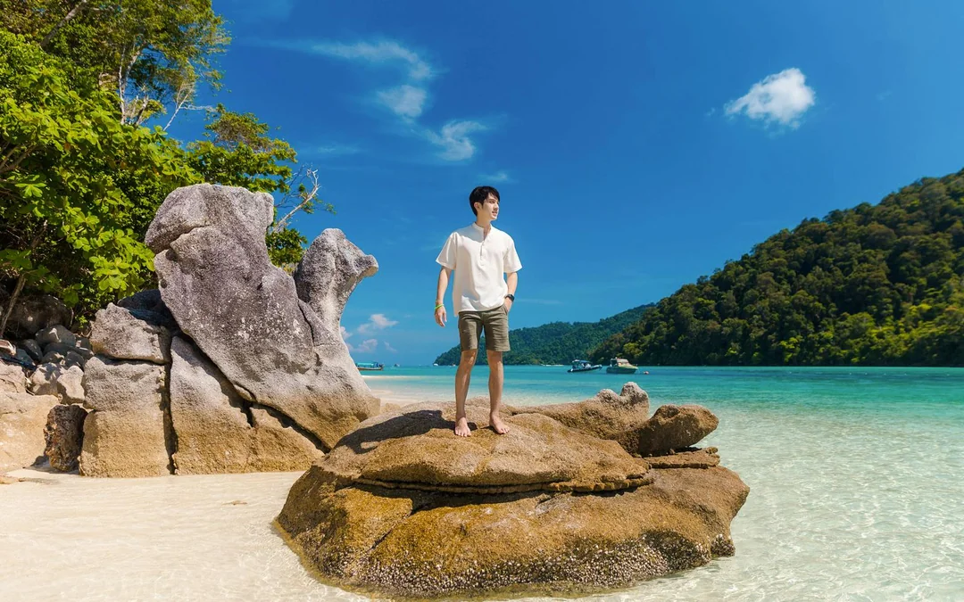 From Khao Lak: Surin Islands Speedboat Tour with Breakfast, Lunch & Transfers
 Image 3