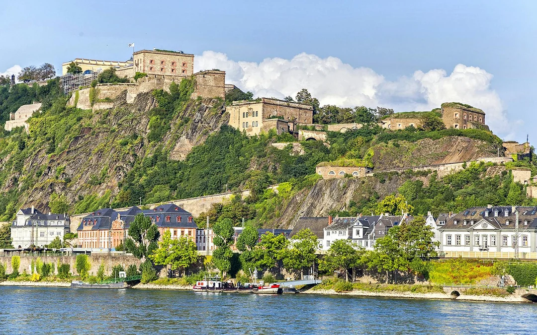 From Koblenz: 1-Hour Old Town Panorama Sightseeing Cruise Image 4