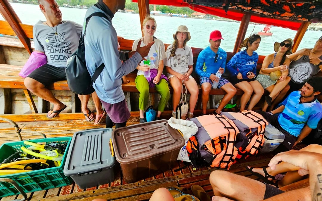 From Koh Lanta: 4 Islands Longtail Boat Tour with Emerald Cave Image 3