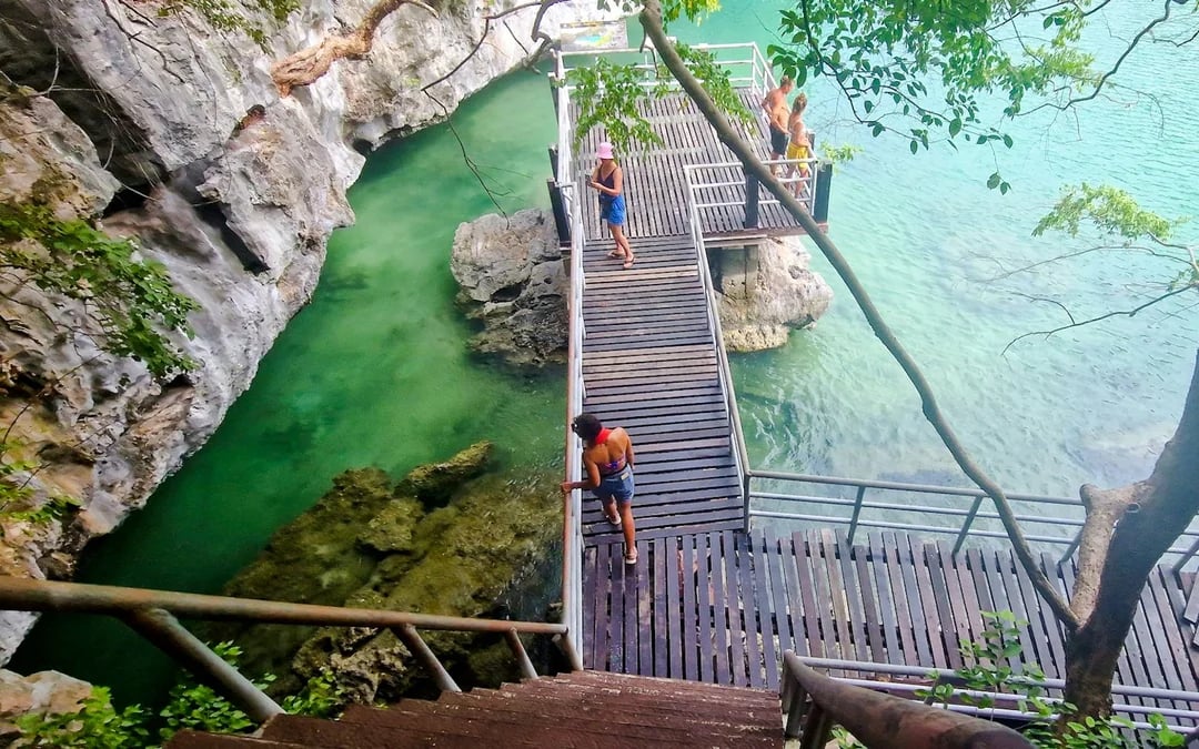 From Koh Phangan: Ang Thong Marine Park Speedboat Tour with Kayaking Snorkeling and Lunch Image 12