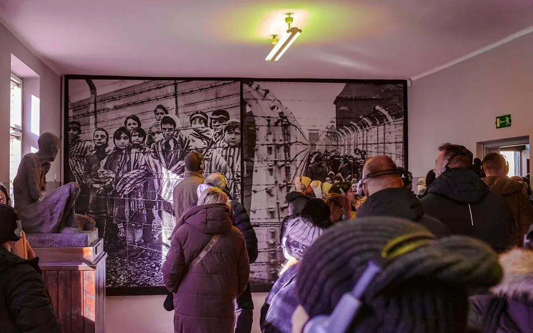 From Krakow: Auschwitz-Birkenau Guided Tour with Hotel Transfers Image 8