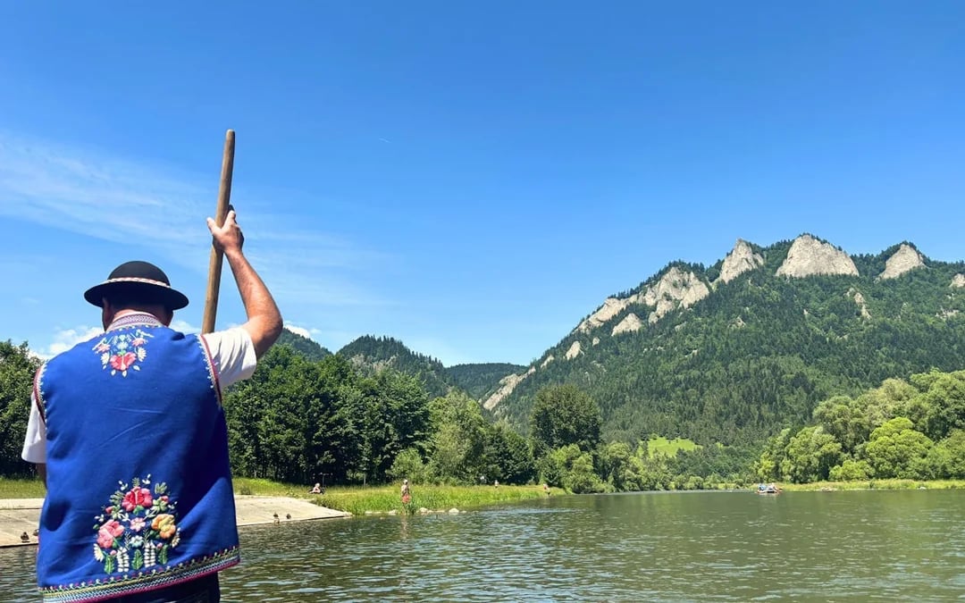 From Krakow: Traditional Dunajec River Rafting Day Trip with Hotel Transfers Image 1