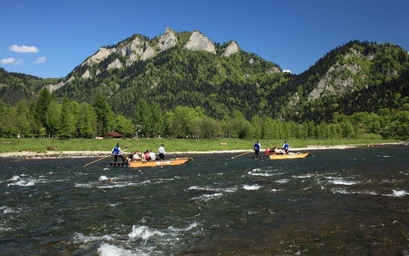 From Krakow: Traditional Dunajec River Rafting Day Trip with Hotel Transfers Image 2