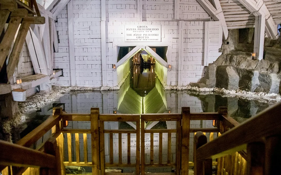 From Krakow: Wieliczka Salt Mine Guided Tour with Hotel Transfers Image 5