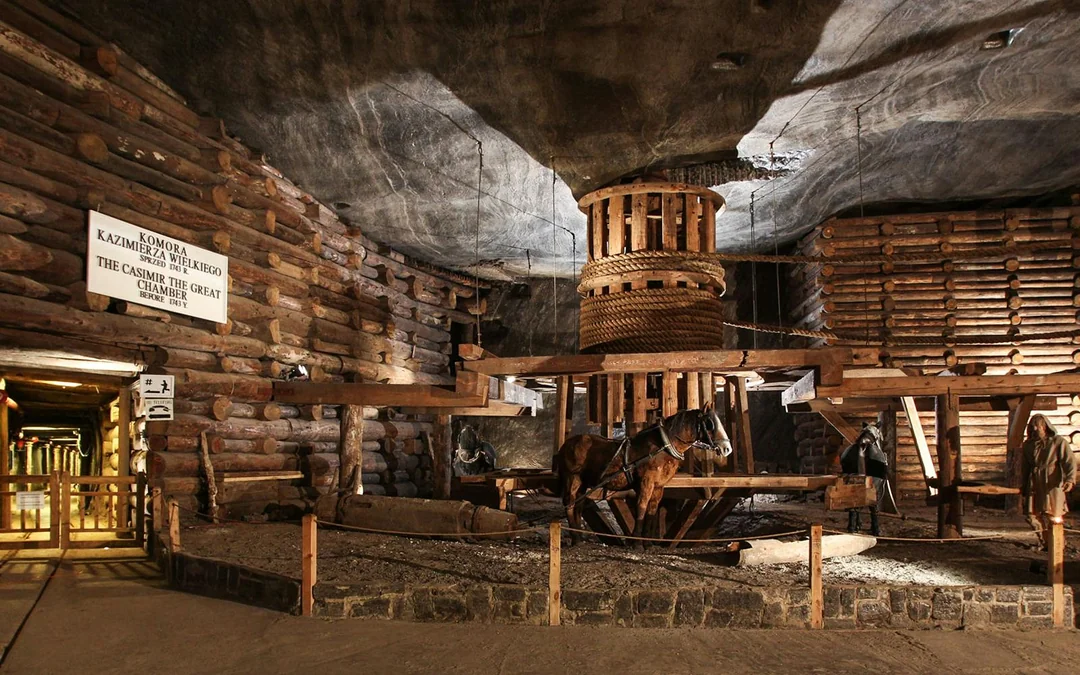From Krakow: Wieliczka Salt Mine Guided Tour with Skip-the-Line Tickets Image 3