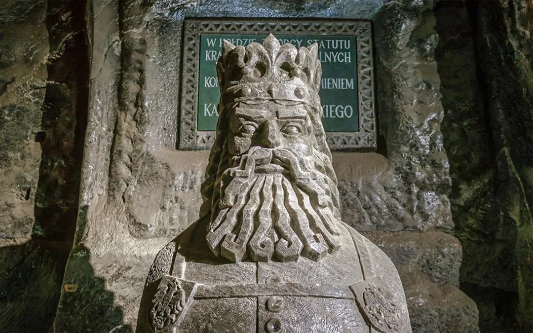  From Krakow: Wieliczka Salt Mine Guided Tour with Skip-the-Line Tickets Image 10