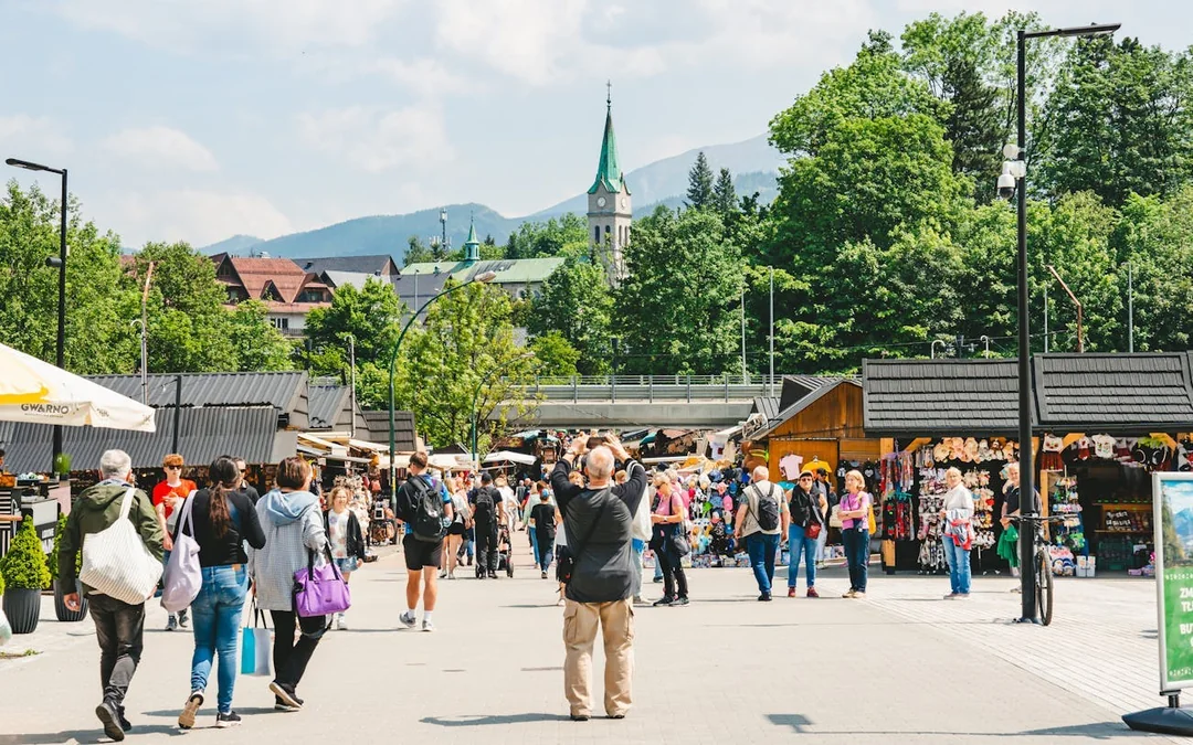 From Krakow: Zakopane Day Trip with Cheese and Vodka Tasting Image 5