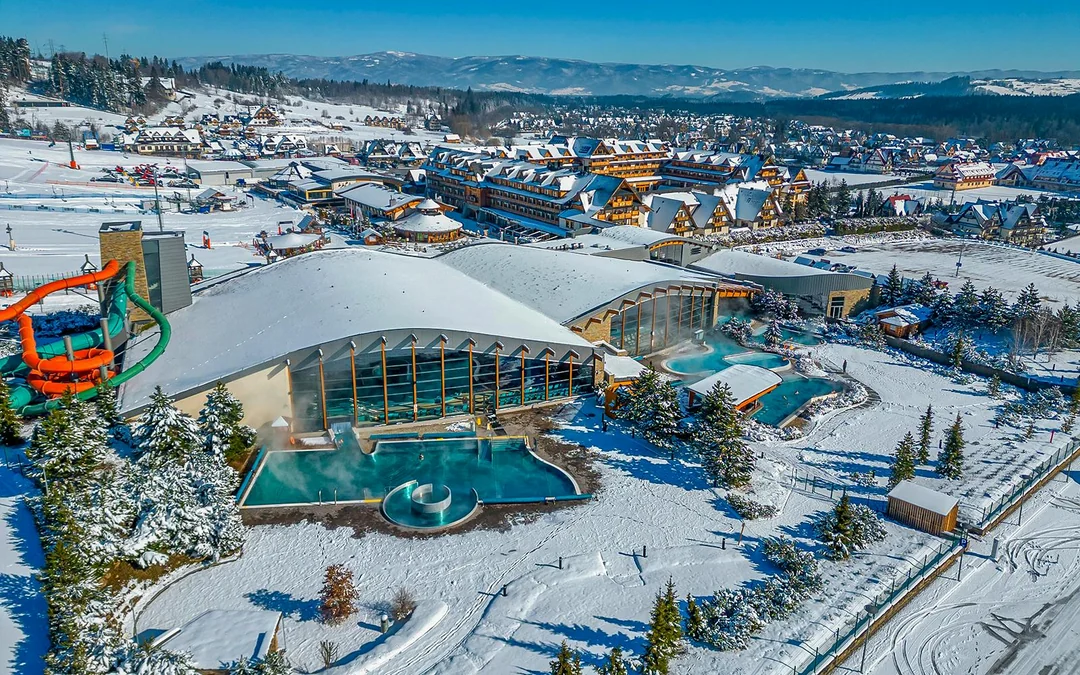 From Krakow: Zakopane Day Trip with Terma Bania Hot Springs, Cable Car & Transfers
Image 1