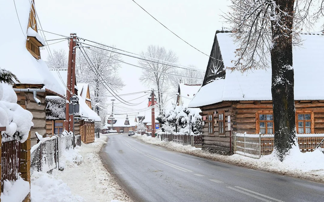From Krakow: Zakopane Tour with Chocholow Thermal Baths Entry & Hotel Transfers Image 1