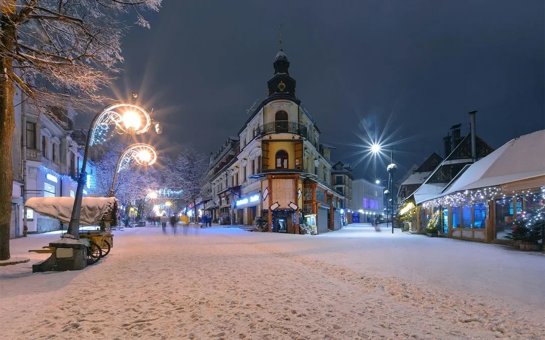 From Krakow: Zakopane Tour with Chocholow Thermal Baths Entry & Hotel Transfers Image 2