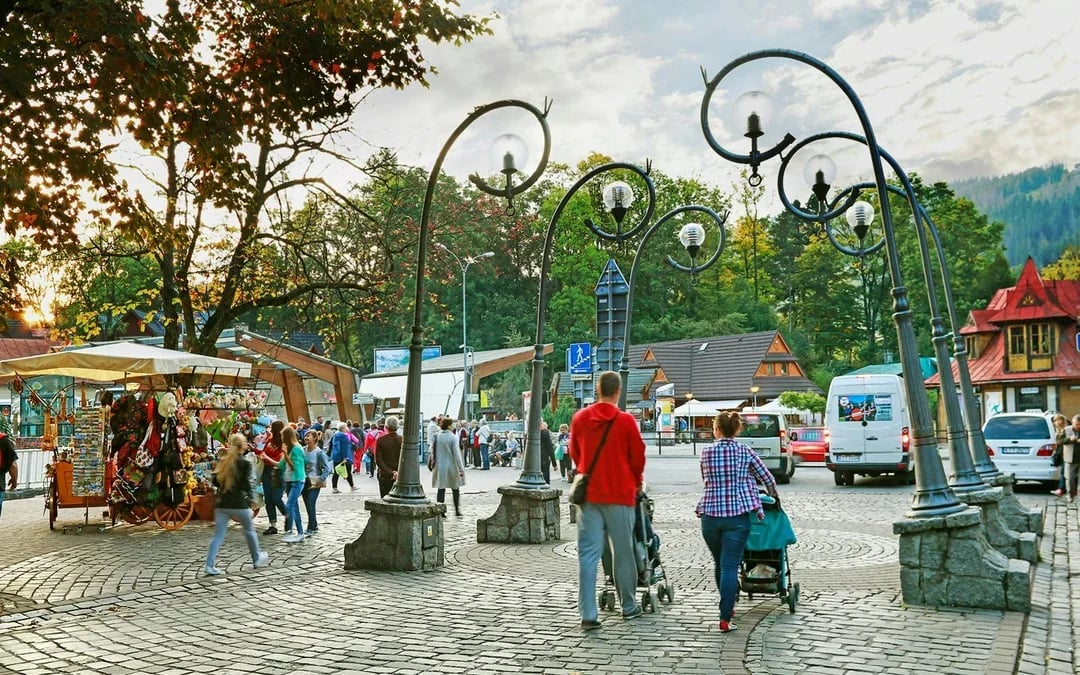 From Krakow: Zakopane Tour with Chocholow Thermal Baths Entry & Hotel Transfers Image 8