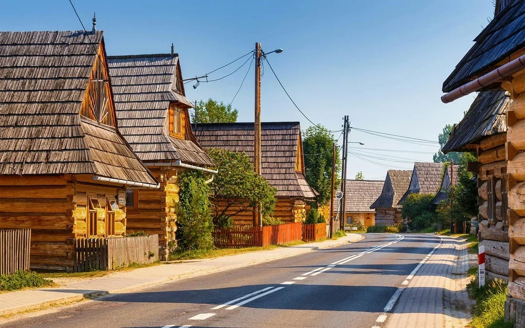 From Krakow: Zakopane Tour with Chocholow Thermal Baths Entry & Hotel Transfers Image 9