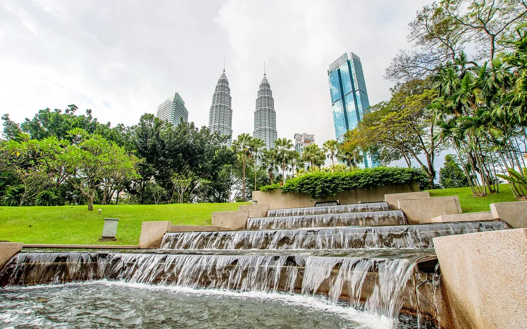 From Kuala Lumpur: Day Tour of Batu Caves & Kuala Lumpur City with Transfers Image 12