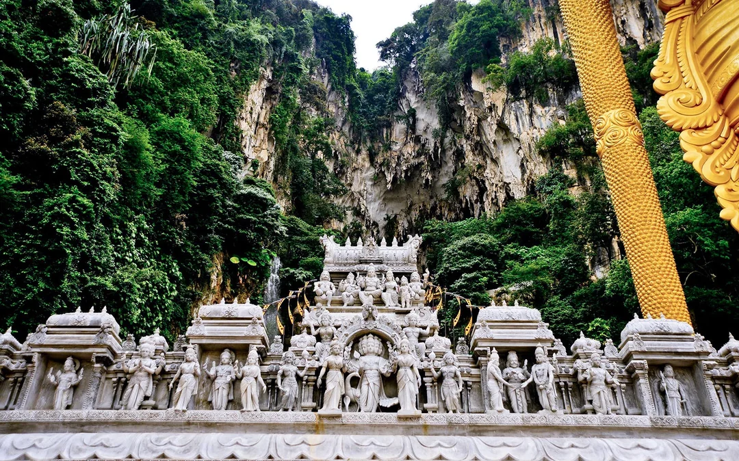 From Kuala Lumpur: Half-Day Tour to Batu Caves with Transfers Image 2