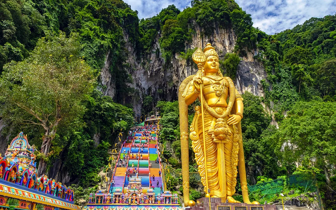 From Kuala Lumpur: Private Half-Day Batu Caves & Cultural Temple Tour with Transfers Image 6