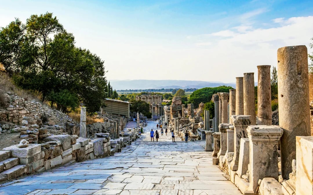 From Kusadasi or Selcuk: Ephesus & Pamukkale Guided Day Trip Image 2