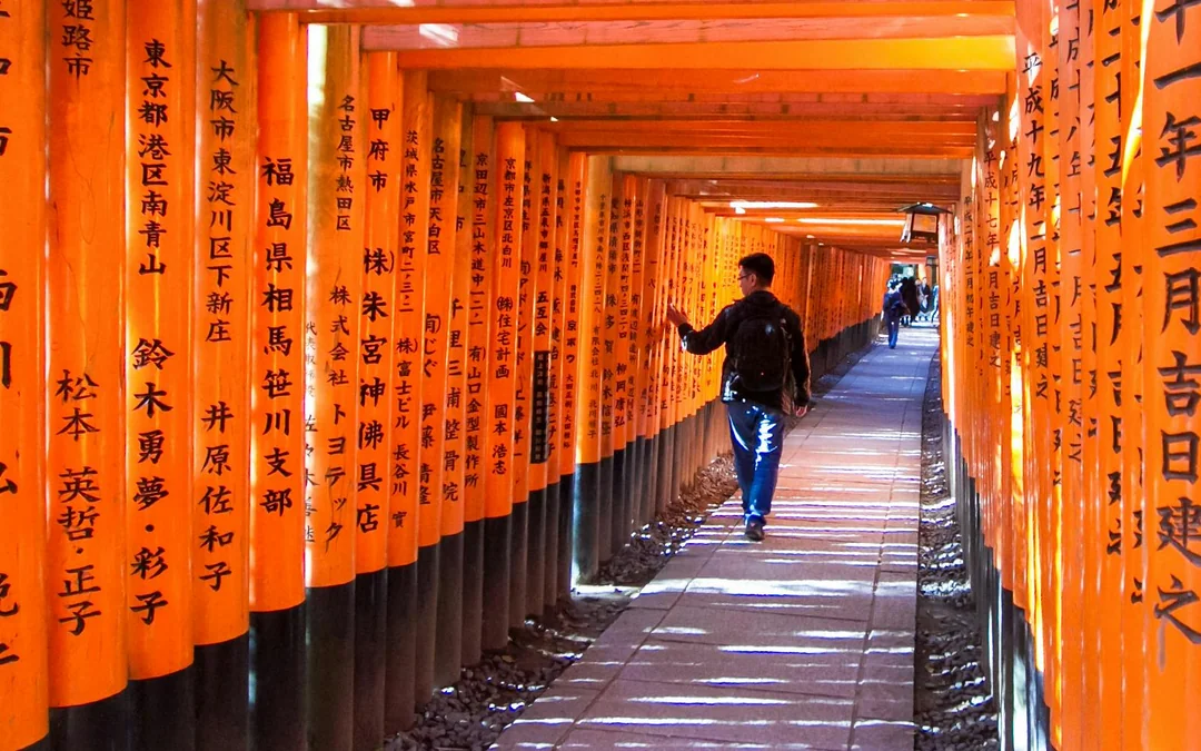 From Kyoto/Osaka: Kinkakuji, Kiyomizu Temple Area, & Fushimi-Inari Shrine Guided Day Tour Image 5