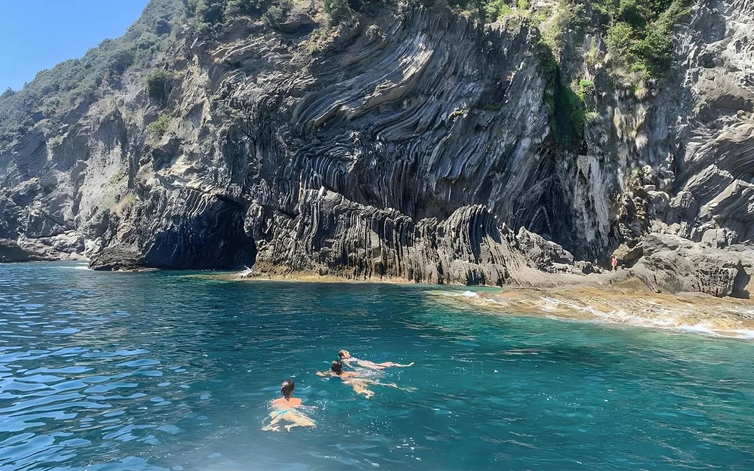From La Spezia: Cinque Terre Guided Boat Tour with Skipper Image 4