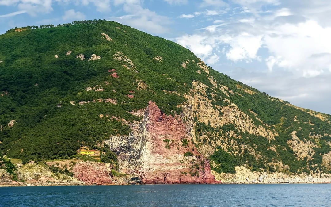 From La Spezia: Cinque Terre Guided Boat Tour with Skipper Image 8