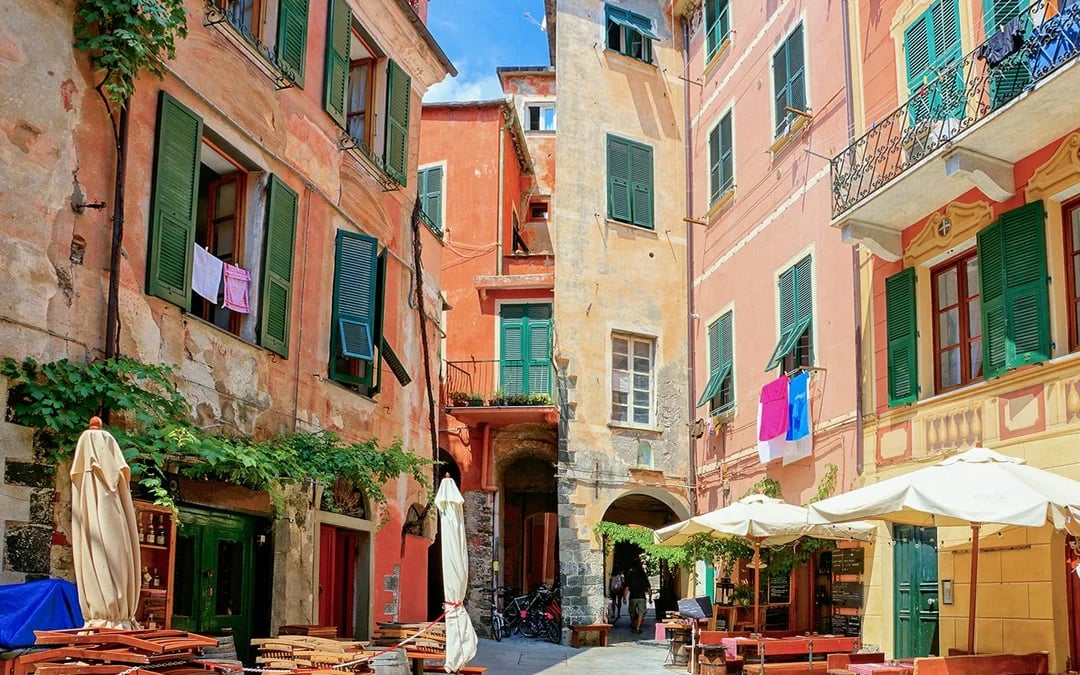 From La Spezia: Cinque Terre Guided Boat Tour with Skipper Image 10