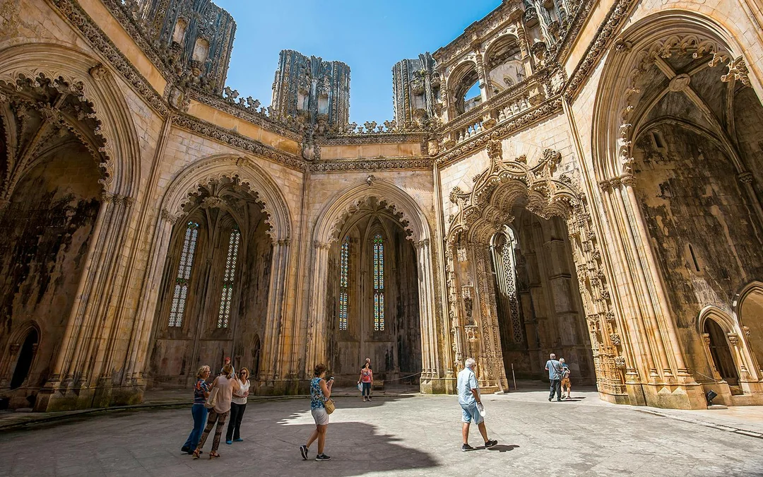 From Lisbon: Fatima, Óbidos, Nazaré & Batalha Day Trip  Image 8