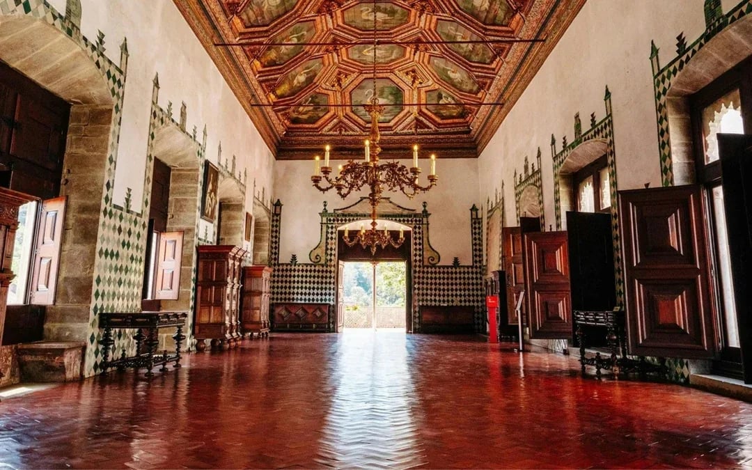 From Lisbon: Sintra National Palace, Queluz Palace, Cabo da Roca and Cascais Image 7