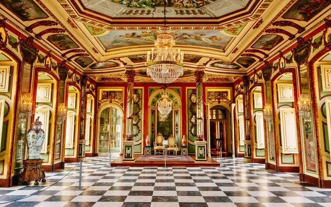 From Lisbon: Sintra National Palace, Queluz Palace, Cabo da Roca and Cascais Image 9