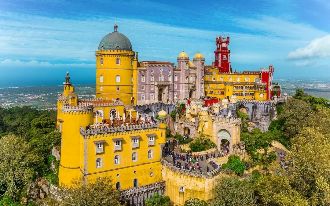 From Lisbon: Sintra, Pena Palace, Cabo da Roca, Cascais & Quinta de Regaleira Full-Day Trip  Image 2
