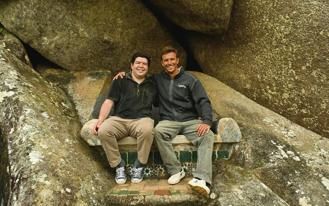 From Lisbon: Surf Experience, Cascais & Pena Palace Full Day Tour Image 7