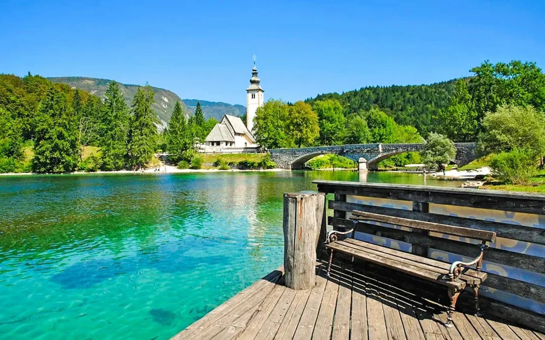 From Ljubljana: Lake Bled & Bohinj Tour with Savica Waterfall
Image 1