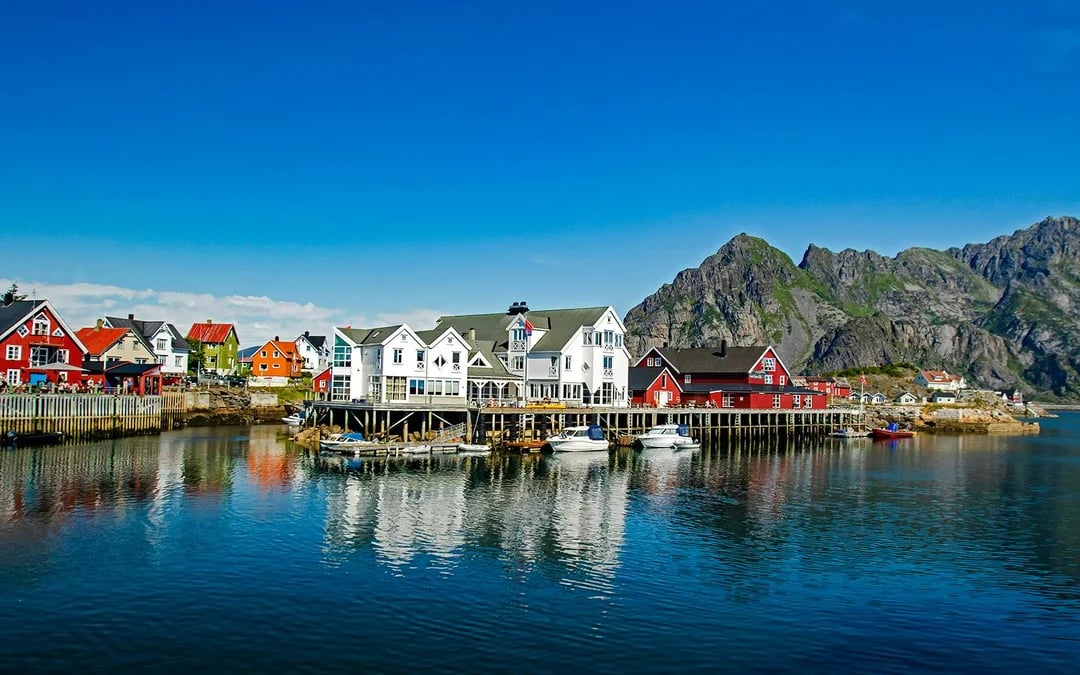 From Lofoten: Fishing Villages & Beaches Guided Day Trip Image 2