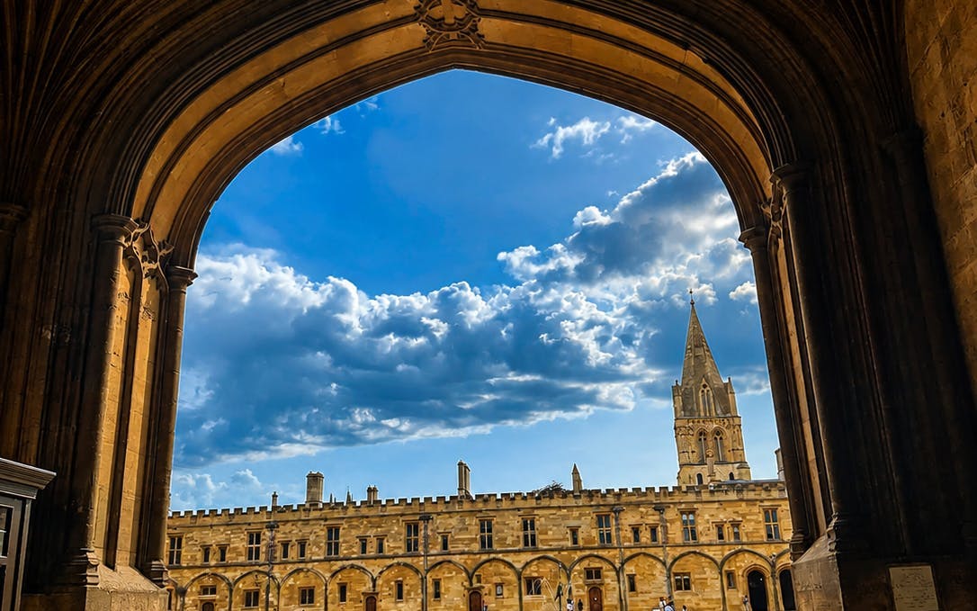 From London: Oxford and Bath Small-Group Day trip Image 5