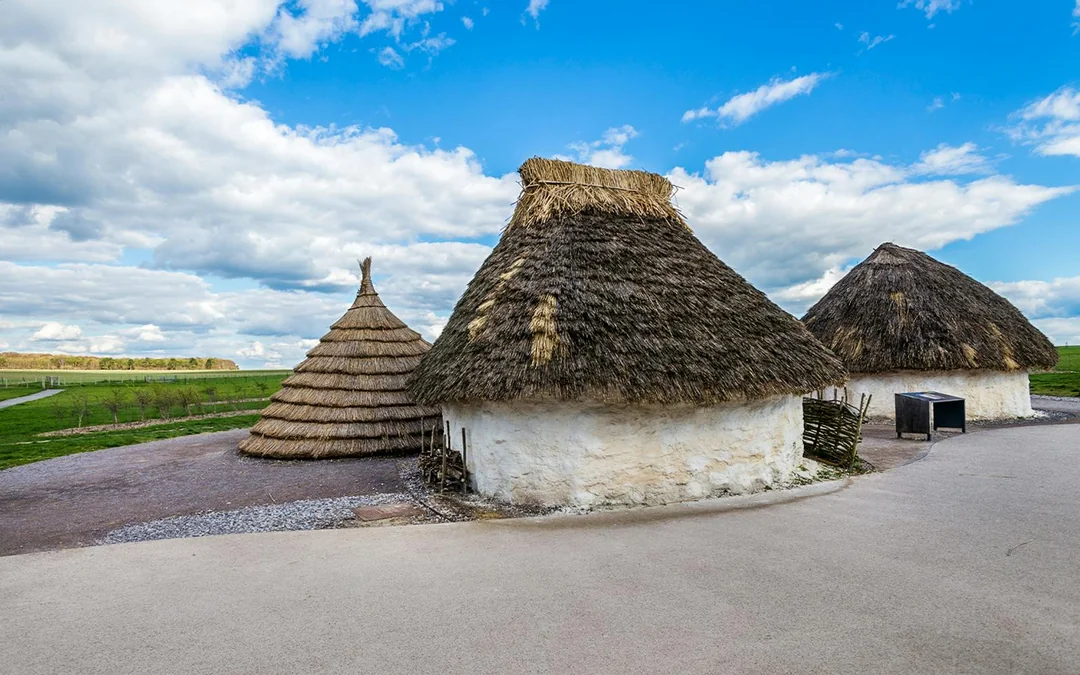 From London: Stonehenge and Bath Day Trip Image 9