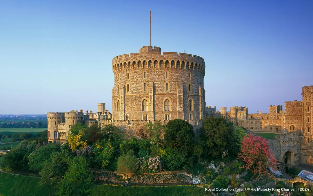 From London: Stonehenge and Windsor Day Trip Image 4