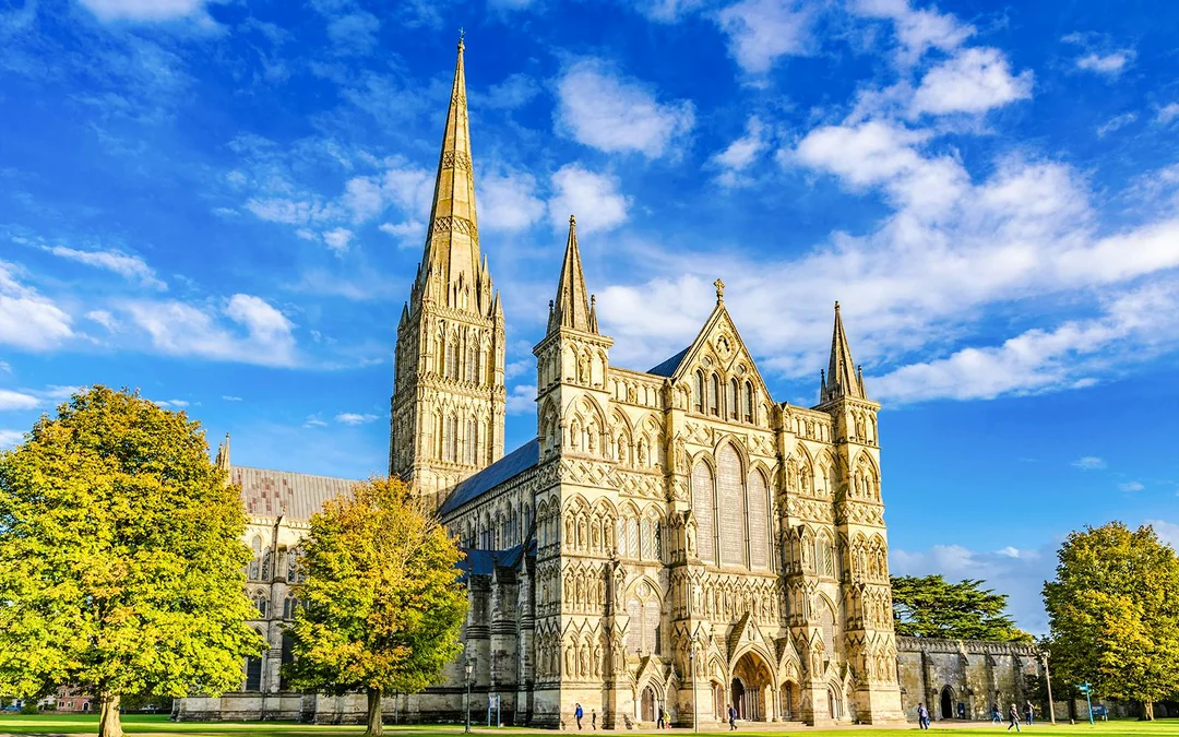 From London: Stonehenge Tickets with Flexible Return Transfers to Salisbury Image 2