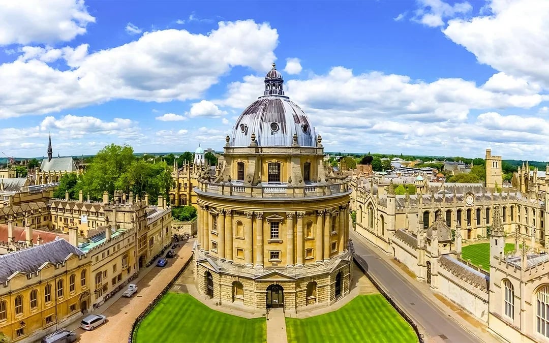 From London: Stonehenge, Windsor & Oxford Full-Day Trip Image 8