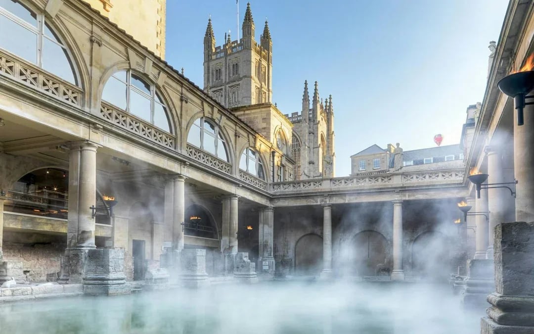 From London: Stonehenge, Windsor Castle & Bath Full-Day Trip Image 8