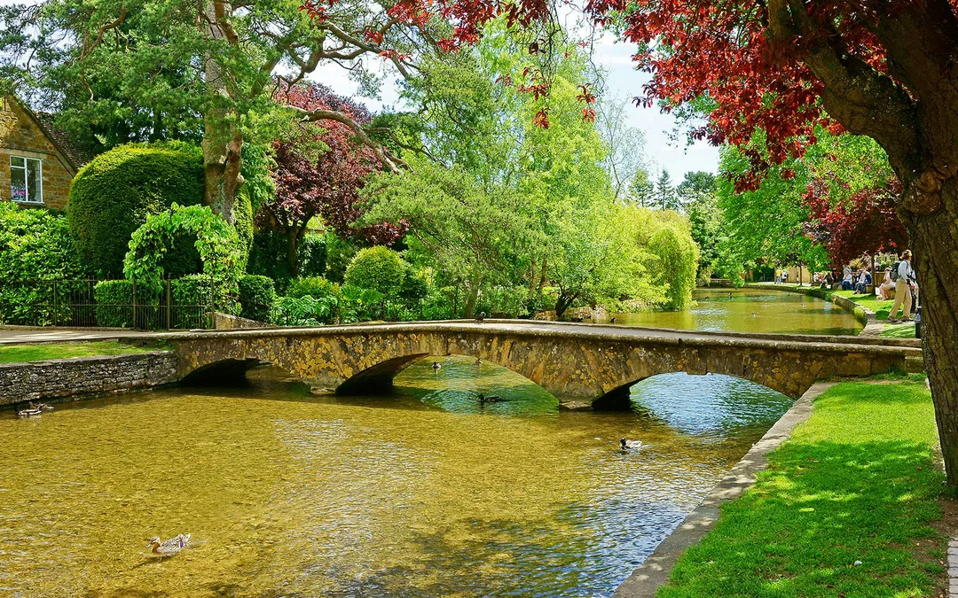 From London: Villages of The Cotswolds Small-Group Day Tour Image 4