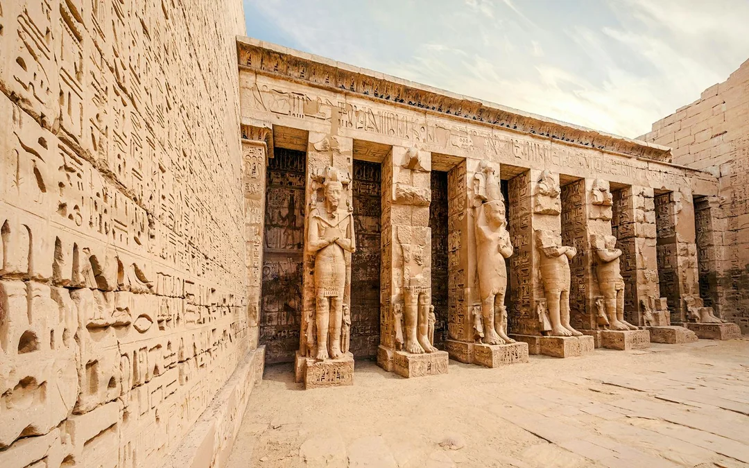 From Luxor: Full-Day All-Inclusive Tour to Luxor West and East Banks with Lunch Image 4