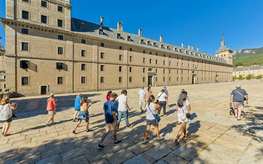 From Madrid: El Escorial and Valley of the Fallen Half-Day Trip Image 2