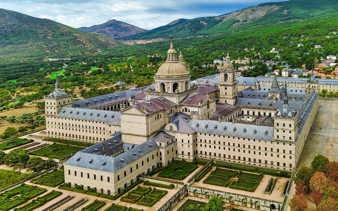 From Madrid: El Escorial, Valley of the Fallen, and Segovia Day Trip Image 1
