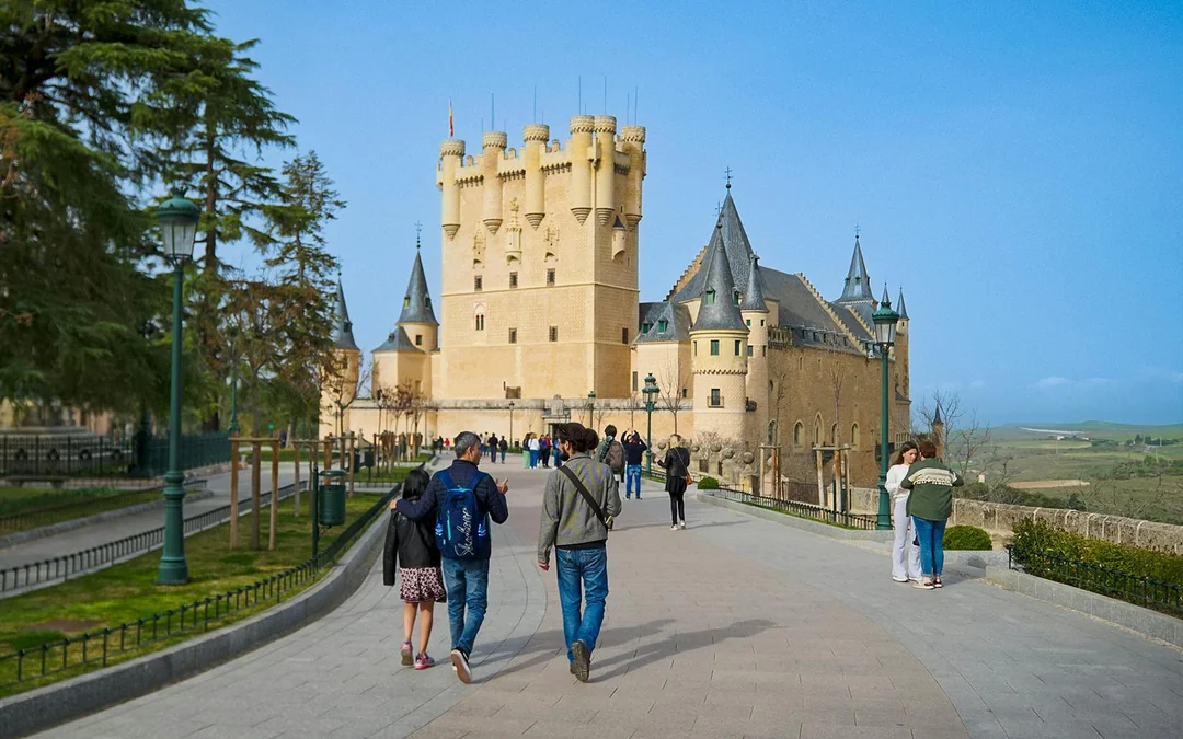 From Madrid: Toledo & Segovia Full-Day Trip Image 4