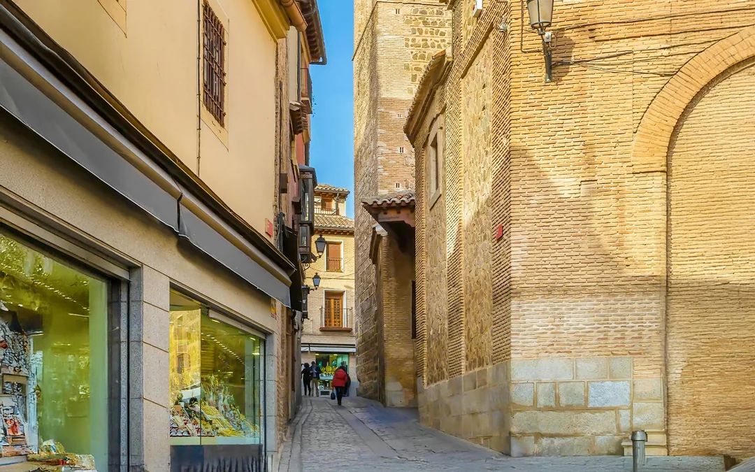 From Madrid: Toledo Day Trip with Tickets to 7 Monuments Image 12
