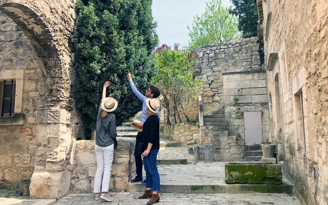 From Marseille: Pont du Gard, Avignon & Châteauneuf-du-Pape Day Trip with Wine Tasting Image 3