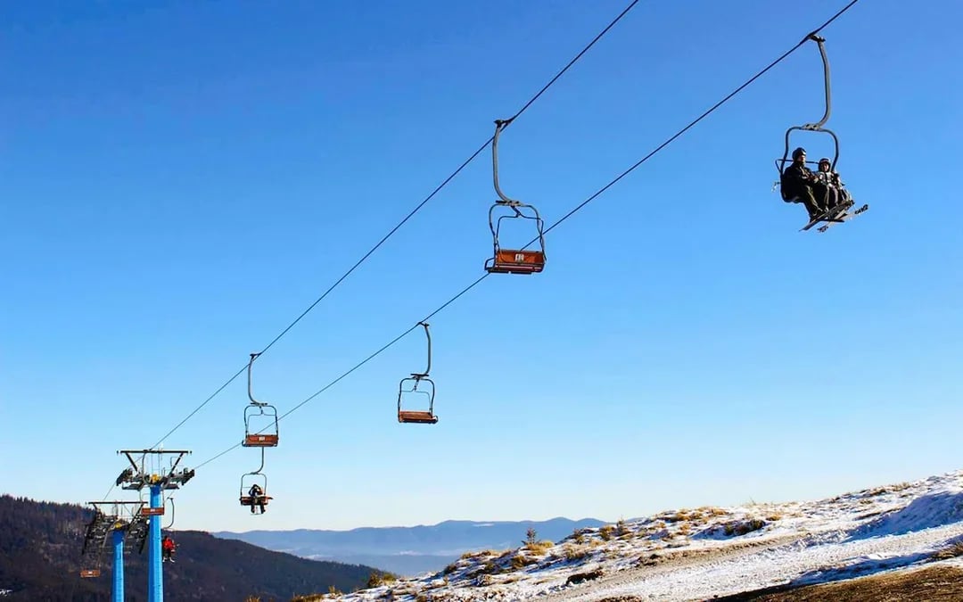 From Melbourne: Mt Buller Day Tour with Transfers & Resort Entry Image 3
