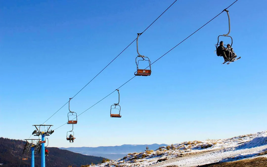 From Melbourne: Mt Buller Day Tour with Transfers & Resort Entry Image 3