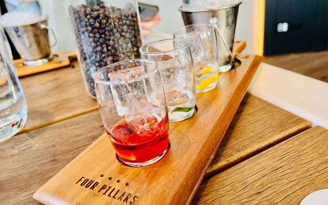 From Melbourne: Yarra Feast Tour with Two-Course Lunch, Gin, Wine & Chocolate Tasting Image 12