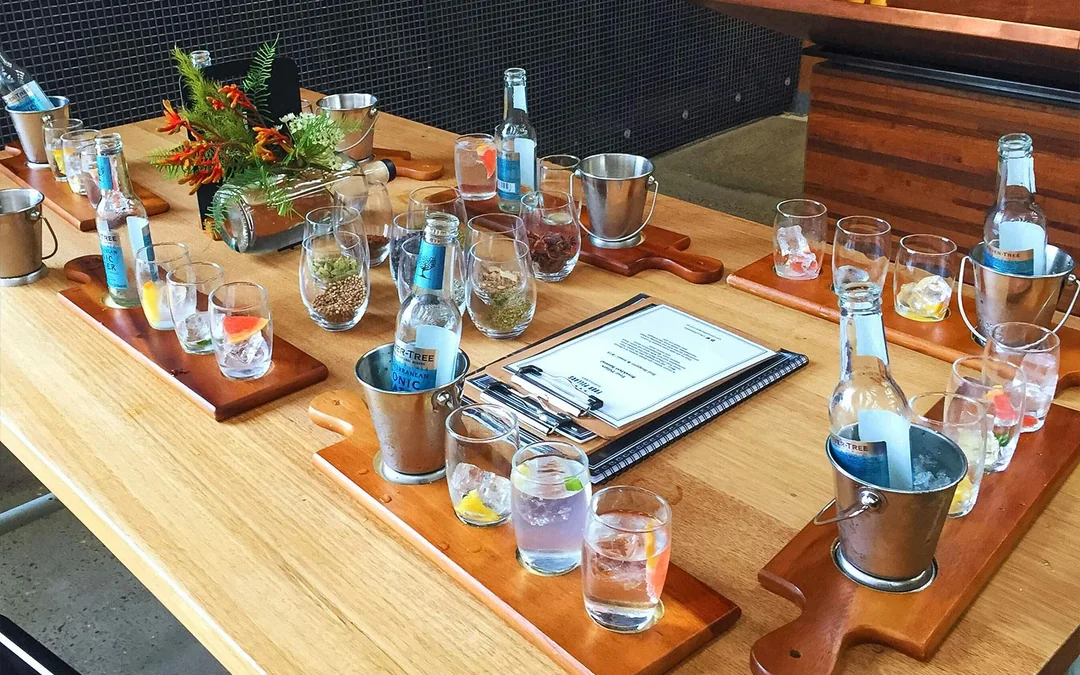 From Melbourne: Yarra Feast Tour with Two-Course Lunch, Gin, Wine & Chocolate Tasting Image 5
