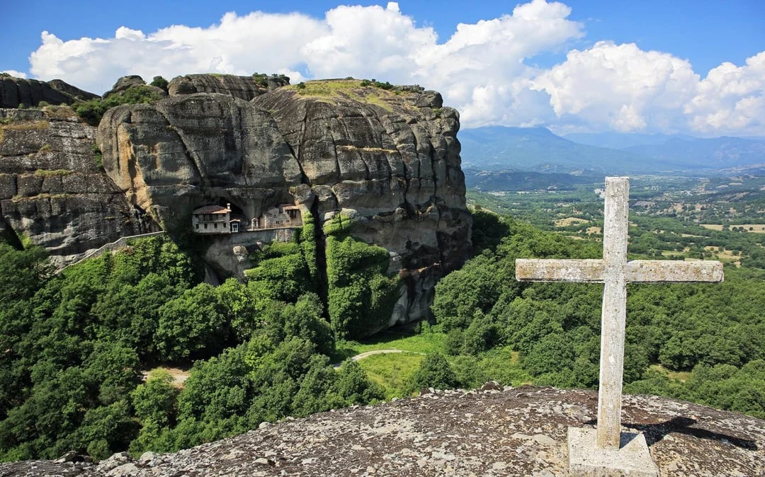 From Meteora: Hidden Trails Guided Hiking Tour with Monastery Stops Image 5